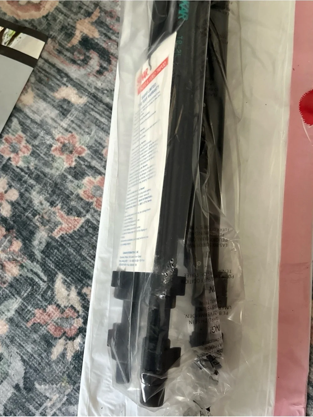 The Sak TR-2L Photo/Video Tripod — Gold and White
